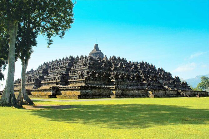 Borobudur Sunrise, Mt. Merapi & Prambanan Day Tour with Entry Fee - Prambanan Temples: UNESCO Scale Without the Guesswork